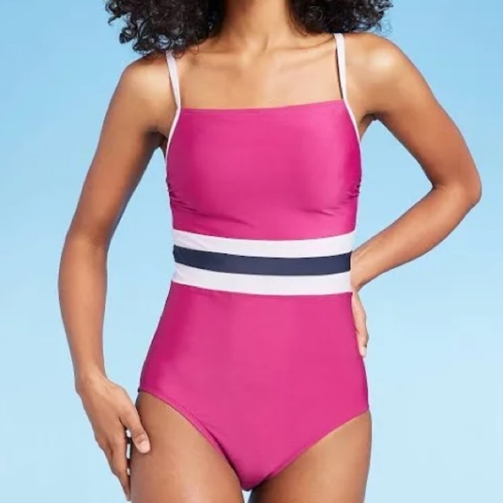 NWT All in Motion Square Neck Cranberry Pink One Piece Swimsuit Maillot Small